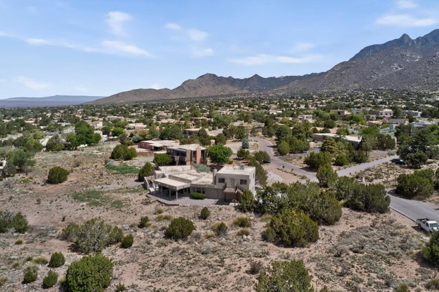 984 Lynx Loop NE, Albuquerque, NM 87122