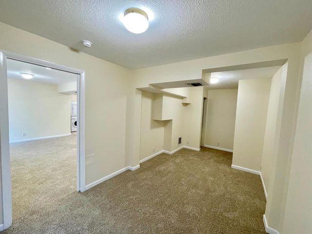 5555 Garden Avenue, West Palm Beach, FL 33405