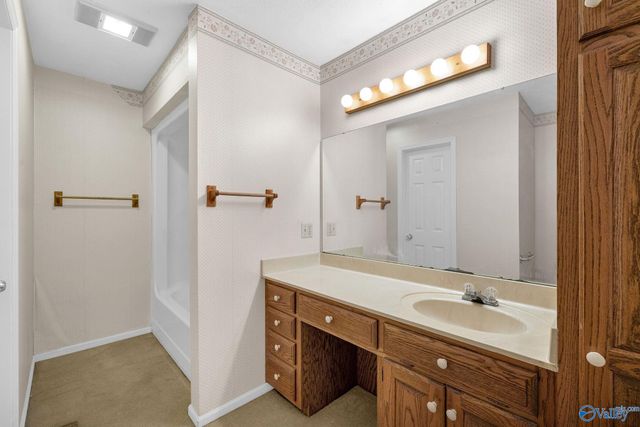 102 Stewart Street, Albertville, AL 35950