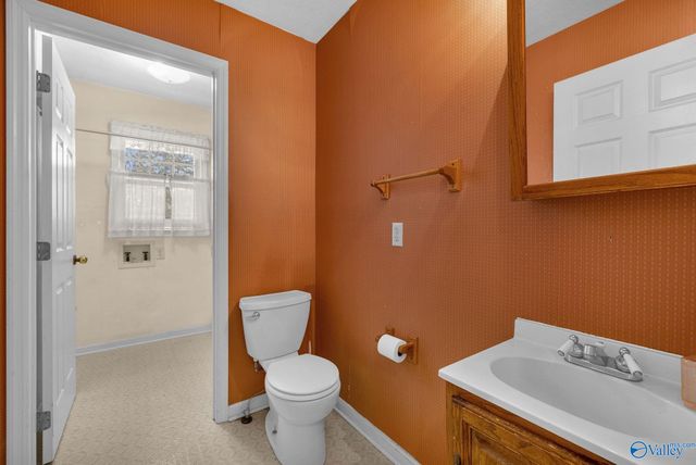 102 Stewart Street, Albertville, AL 35950