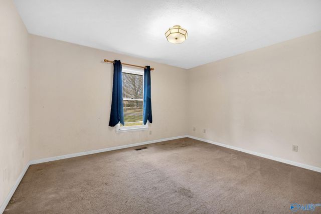 102 Stewart Street, Albertville, AL 35950