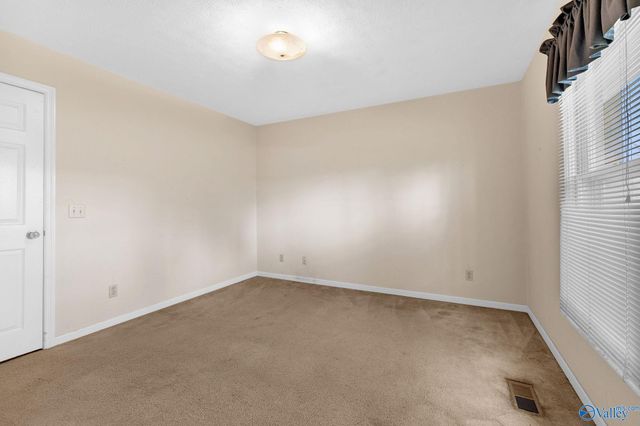 102 Stewart Street, Albertville, AL 35950