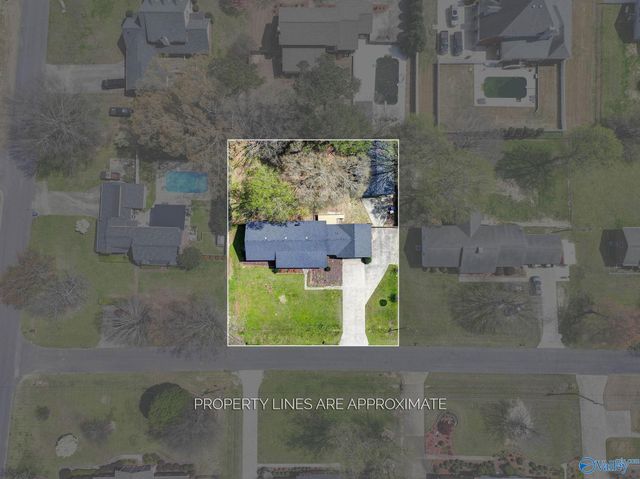 102 Stewart Street, Albertville, AL 35950