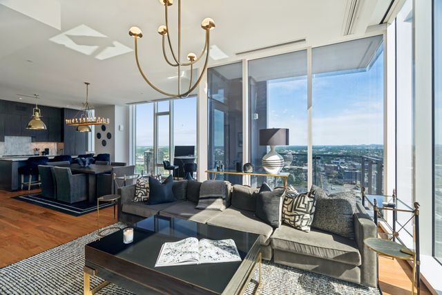 160 2nd Ave S Apt 3202, Nashville, TN 37201
