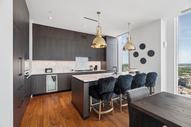 160 2nd Ave S Apt 3202, Nashville, TN 37201