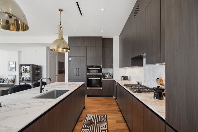 160 2nd Ave S Apt 3202, Nashville, TN 37201