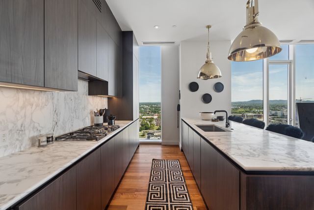 160 2nd Ave S Apt 3202, Nashville, TN 37201