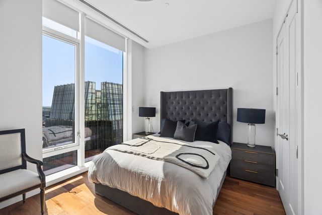 160 2nd Ave S Apt 3202, Nashville, TN 37201