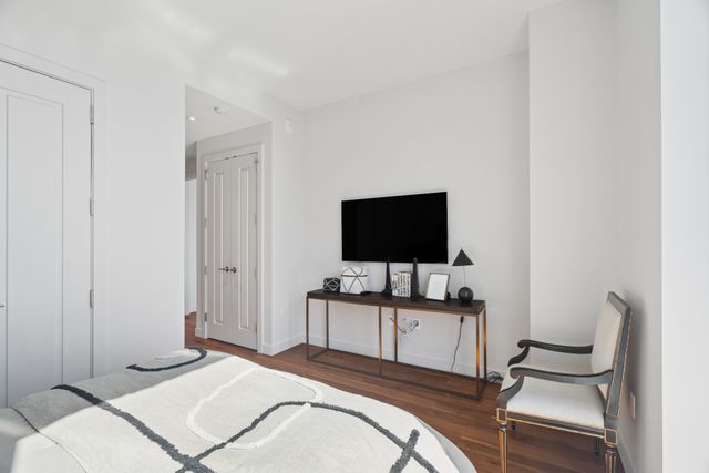 160 2nd Ave S Apt 3202, Nashville, TN 37201