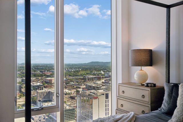 160 2nd Ave S Apt 3202, Nashville, TN 37201