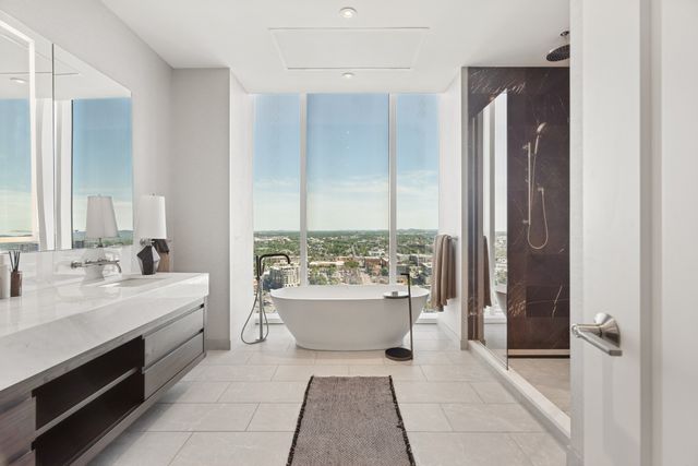 160 2nd Ave S Apt 3202, Nashville, TN 37201