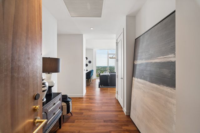 160 2nd Ave S Apt 3202, Nashville, TN 37201