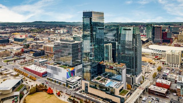 160 2nd Ave S Apt 3202, Nashville, TN 37201