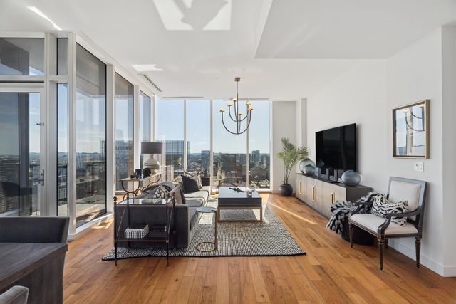160 2nd Ave S Apt 3202, Nashville, TN 37201