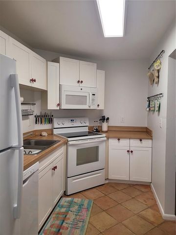 1515 PINELLAS BAYWAY S 17, Tierra Verde, FL 33715