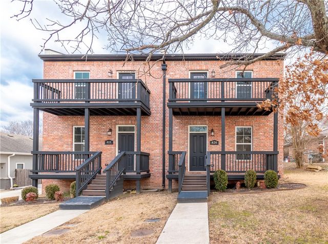 424 E 7th Street, Fayetteville, AR 72701