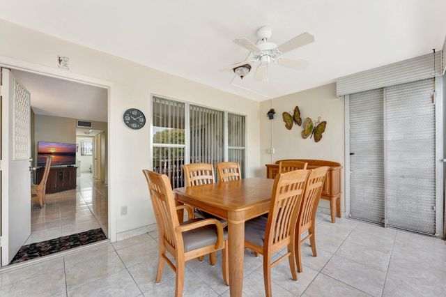 806 SE 7th Street 201, Deerfield Beach, FL 33441