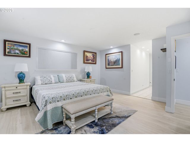 430 Nw SKYLINE Blvd, Portland, OR 97229