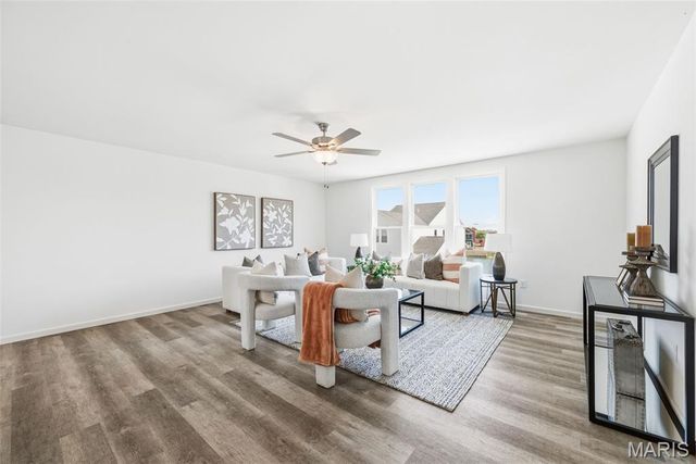 5006 Becks Landing Lane, St Charles, MO 63301