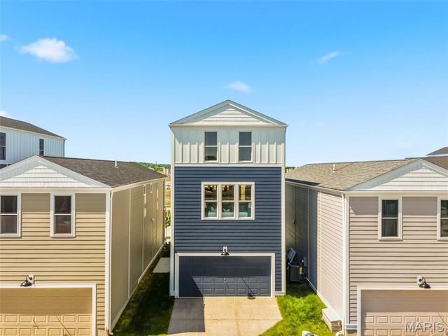 5006 Becks Landing Lane, St Charles, MO 63301