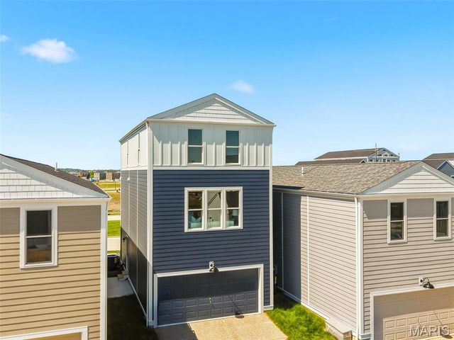 5006 Becks Landing Lane, St Charles, MO 63301