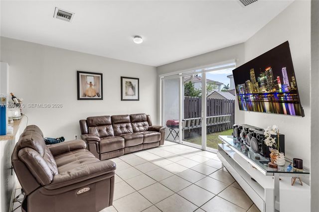 24513 SW 110th Pl, Homestead, FL 33032