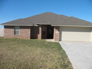 112 6th Ave, Sterling, OK 73567