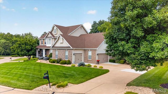 9031 Spy Glass Place Drive, O'fallon, MO 63368