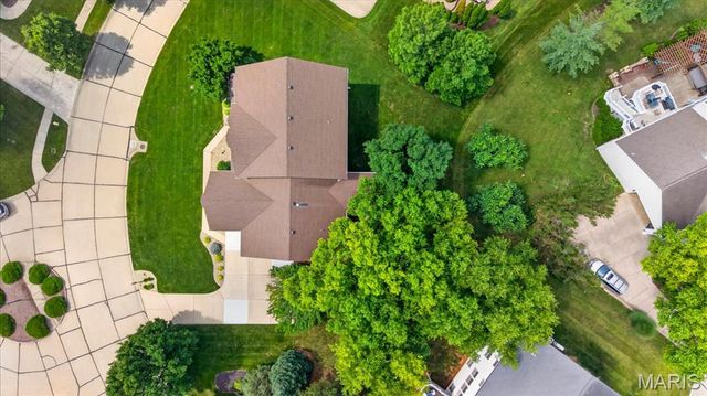 9031 Spy Glass Place Drive, O'fallon, MO 63368