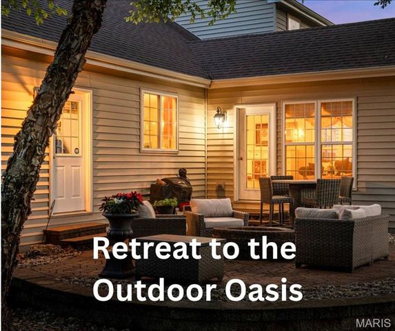 9031 Spy Glass Place Drive, O'fallon, MO 63368