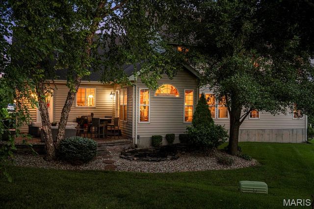 9031 Spy Glass Place Drive, O'fallon, MO 63368