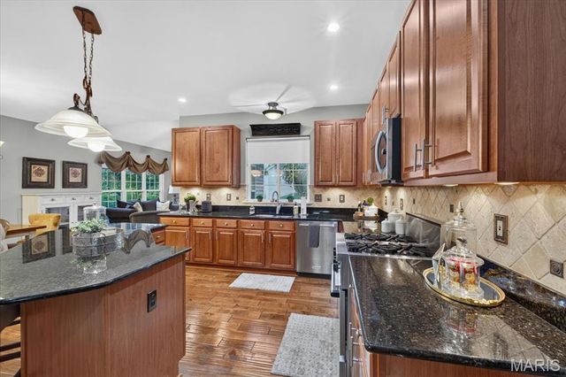 9031 Spy Glass Place Drive, O'fallon, MO 63368