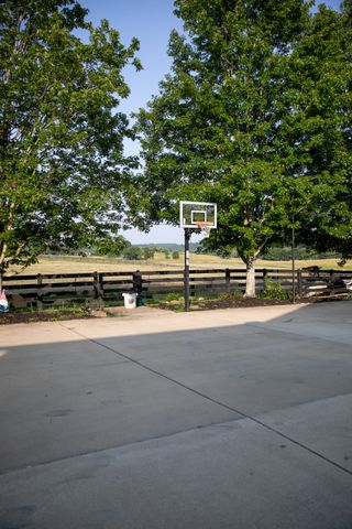857 Hicks Cut Rd, Pulaski, TN 38478
