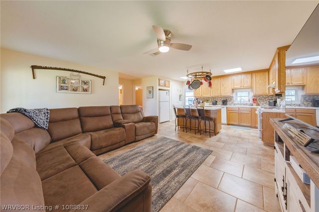 17172 Hamilton Circle, Spiro, OK 74959