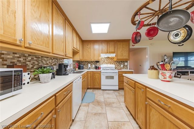 17172 Hamilton Circle, Spiro, OK 74959