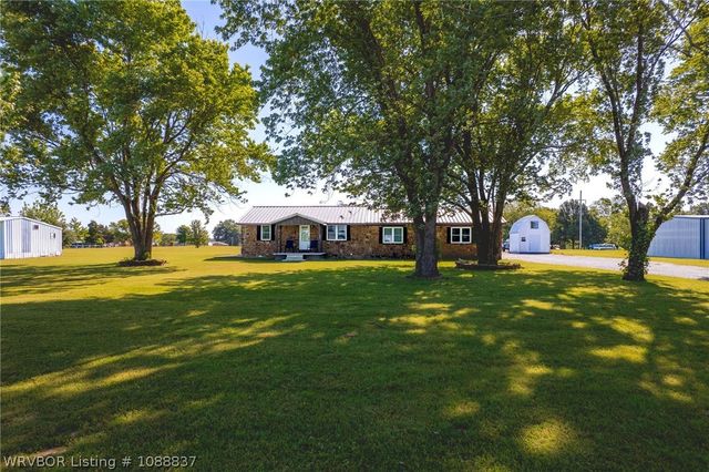 17172 Hamilton Circle, Spiro, OK 74959