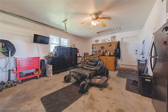 17172 Hamilton Circle, Spiro, OK 74959