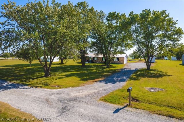 17172 Hamilton Circle, Spiro, OK 74959
