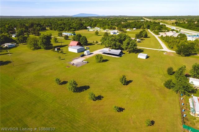 17172 Hamilton Circle, Spiro, OK 74959