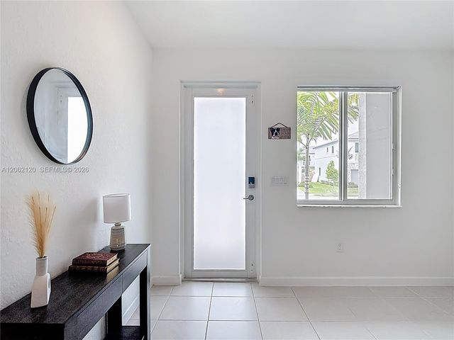 716 SE 14th St, Homestead, FL 33034