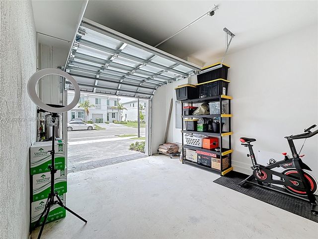 716 SE 14th St, Homestead, FL 33034