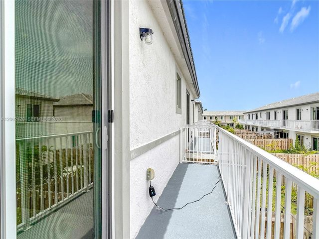 716 SE 14th St, Homestead, FL 33034
