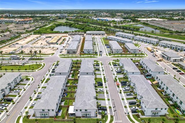 716 SE 14th St, Homestead, FL 33034
