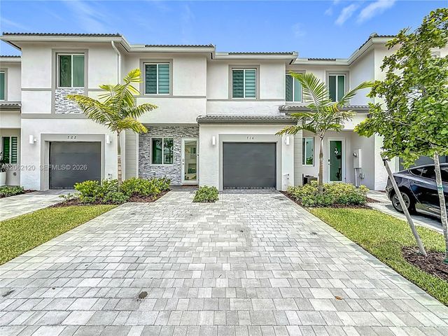 716 SE 14th St, Homestead, FL 33034