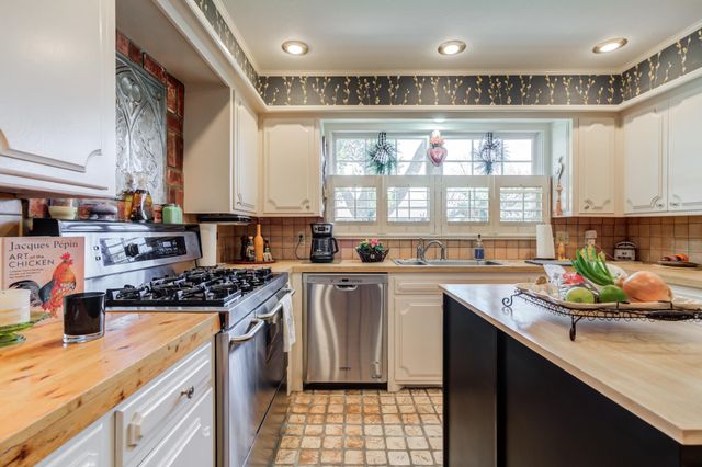 4501 11th Street, Lubbock, TX 79416