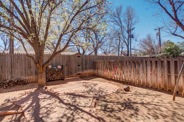 4501 11th Street, Lubbock, TX 79416