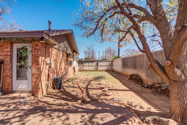 4501 11th Street, Lubbock, TX 79416