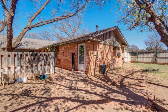 4501 11th Street, Lubbock, TX 79416