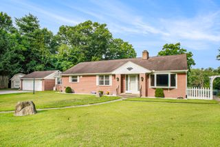 1806 Bond Street, Niles, MI 49120