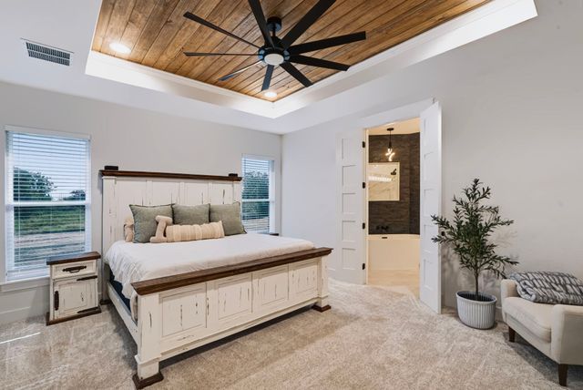 1047 Pioneer Crossing, Weatherford, TX 76088